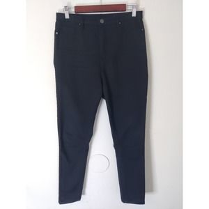 3/$20 Blank NYC Women's Black High Rise Skinny Jeans Size 31